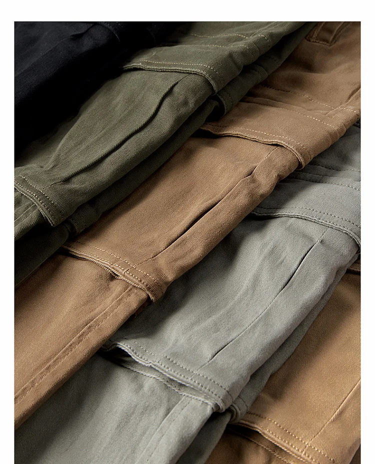 Title 5, Pantaloni da jogging slim fit alla moda militar...