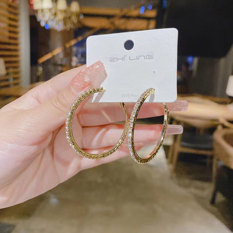 https://cf.cjdropshipping.com/quick/product/c2f0b2ba-c771-4705-9fec-74a98f456bc6.jpg