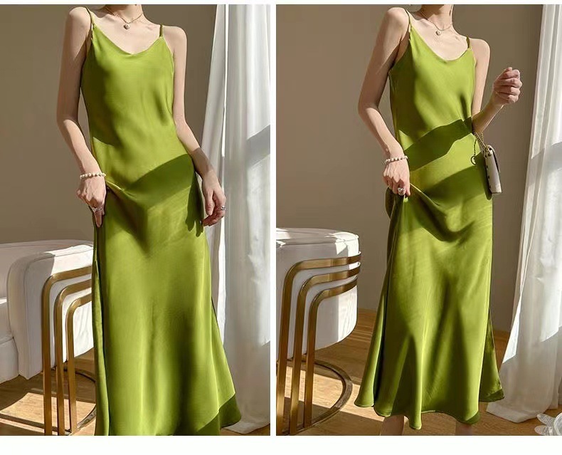 Women's French satin dress size reference – model wearing midi dress