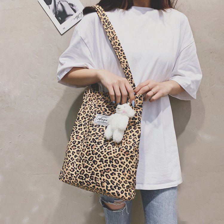 https://cf.cjdropshipping.com/quick/product/c306cf8d-2ab5-4b0c-9095-d6e81c182476.jpg