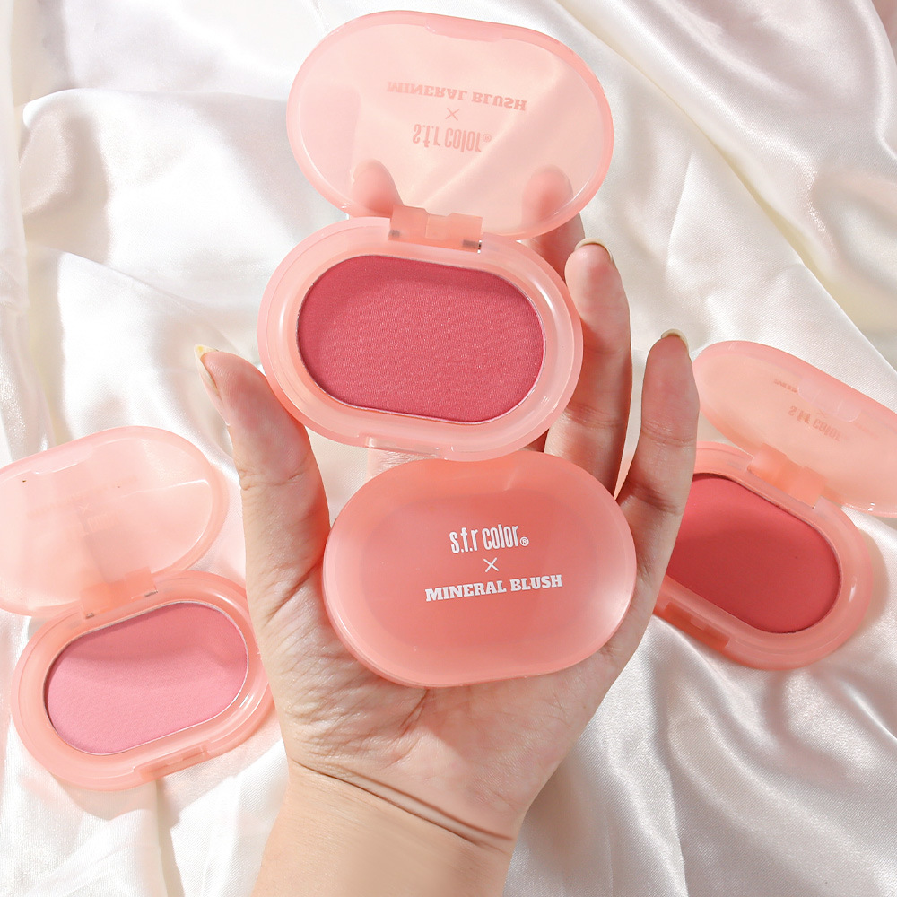 Monochrome Blush Palette For A Radiant Complexion Lipstick With Atmospheric Makeup Effect