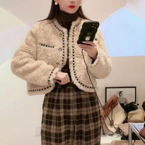 Fashion Loose Short Furry Coat Women
