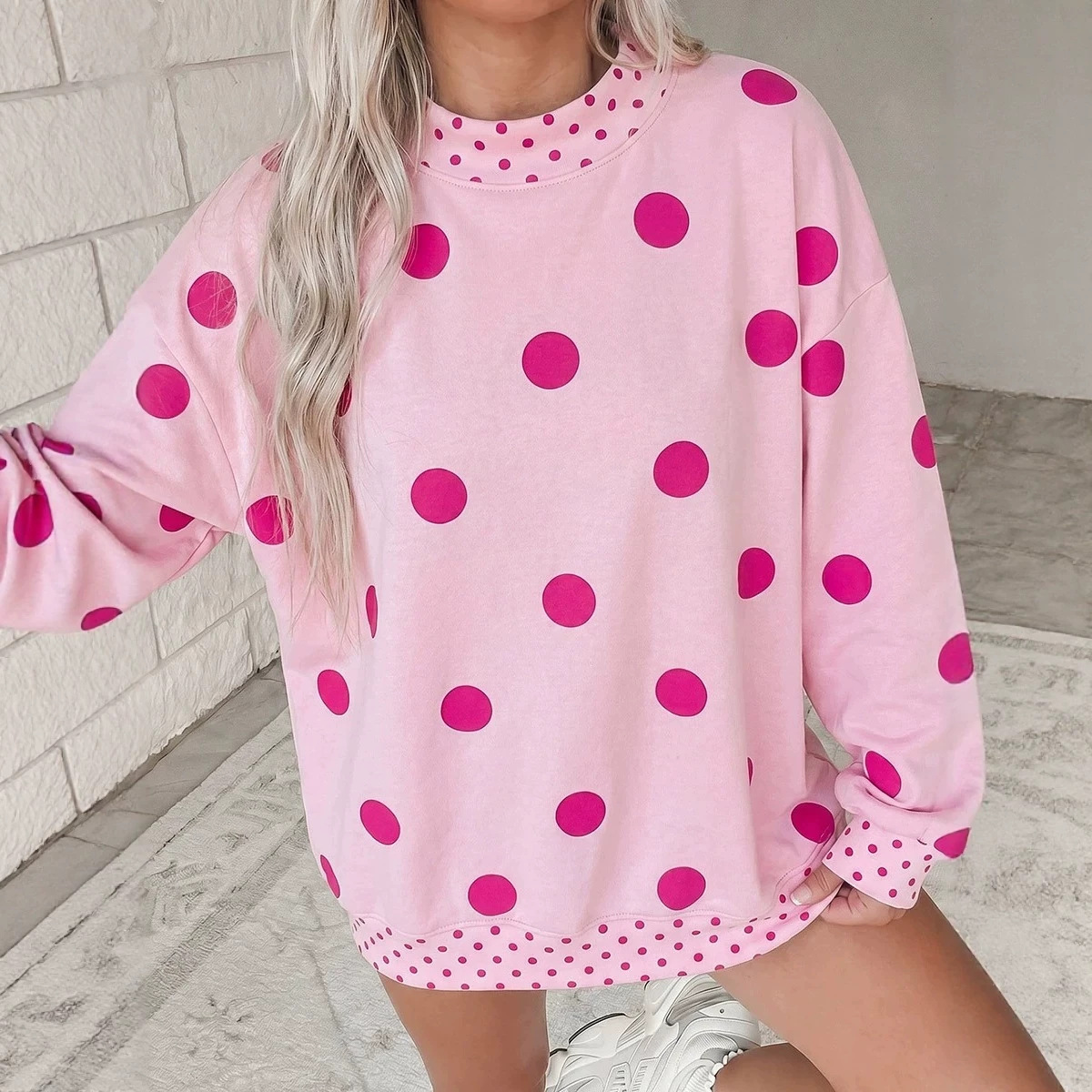 Womens Polka-Dot Printed Pullover Crewneck Loose-Fit Sweatshirt