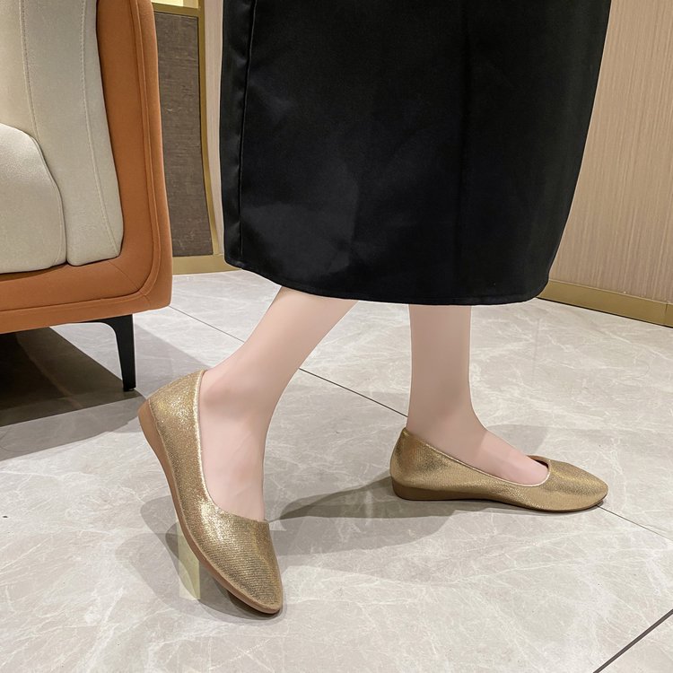 Pointed-Toe Slip-On Flats, picture 3 of 5