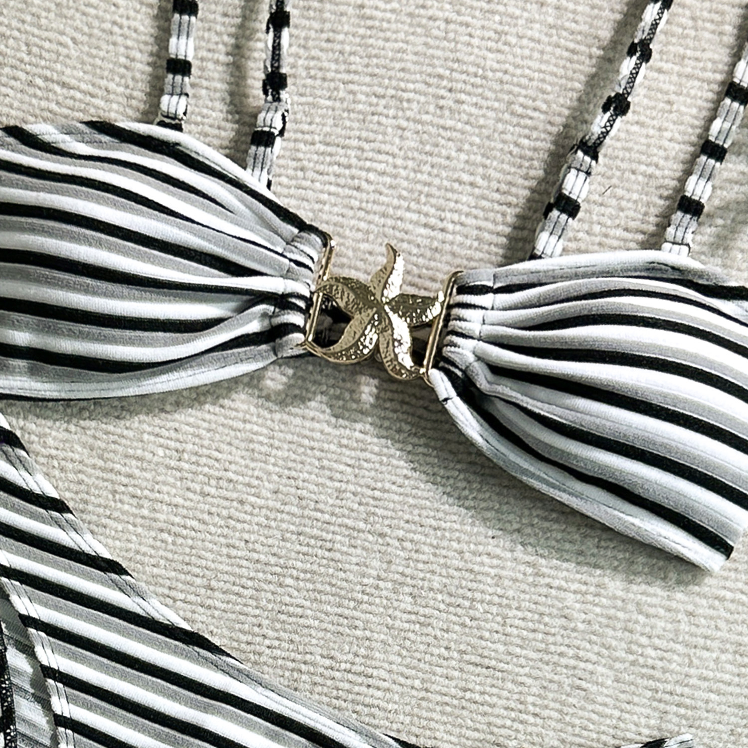 Buy Women's Clothing Online | Buy Trending Dresses for Women