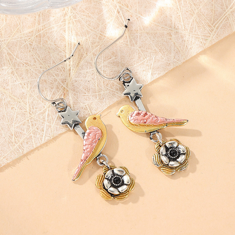 Retro Fashion Creative Women's Earrings