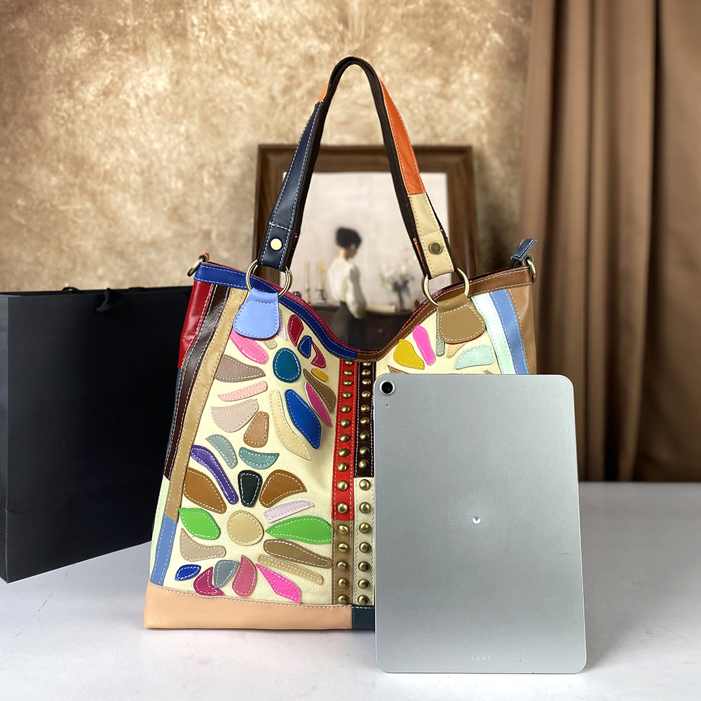 Womens Large-Capacity Crossbody Bag Made From Genuine Leather With A Nautical-Style Design