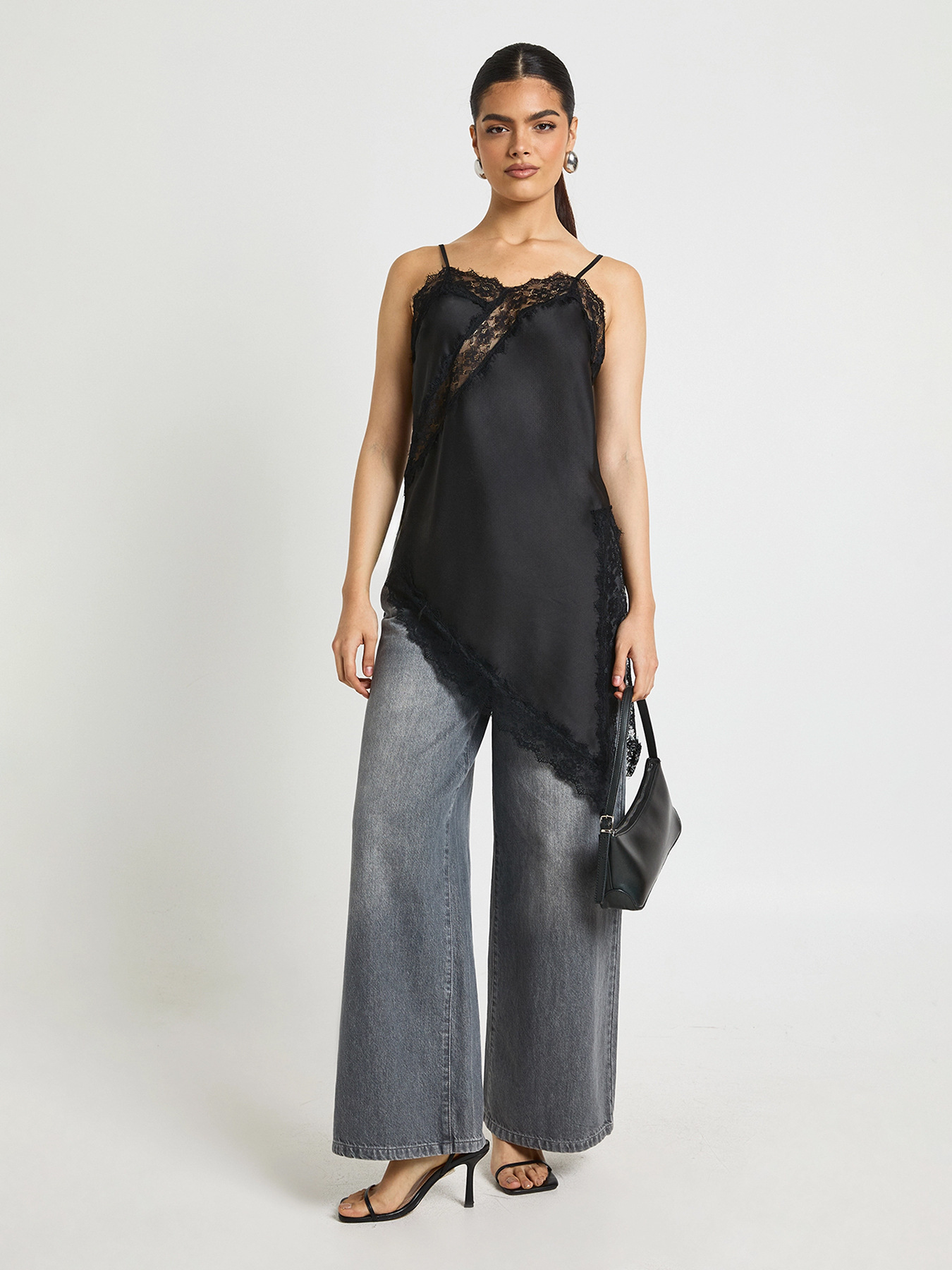 Buy Women's Clothing Online | Buy Trending Dresses for Women