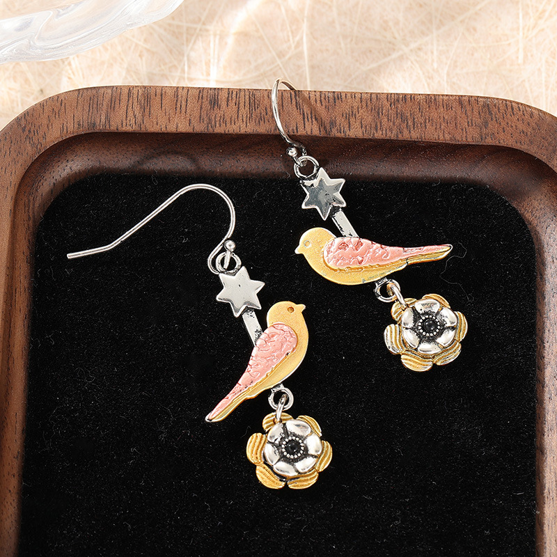 Retro Fashion Creative Women's Earrings