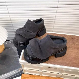 Ruffled Runway-style Closed-toe Mulesstylish Leather Shoes For Women To Wear Outdoors