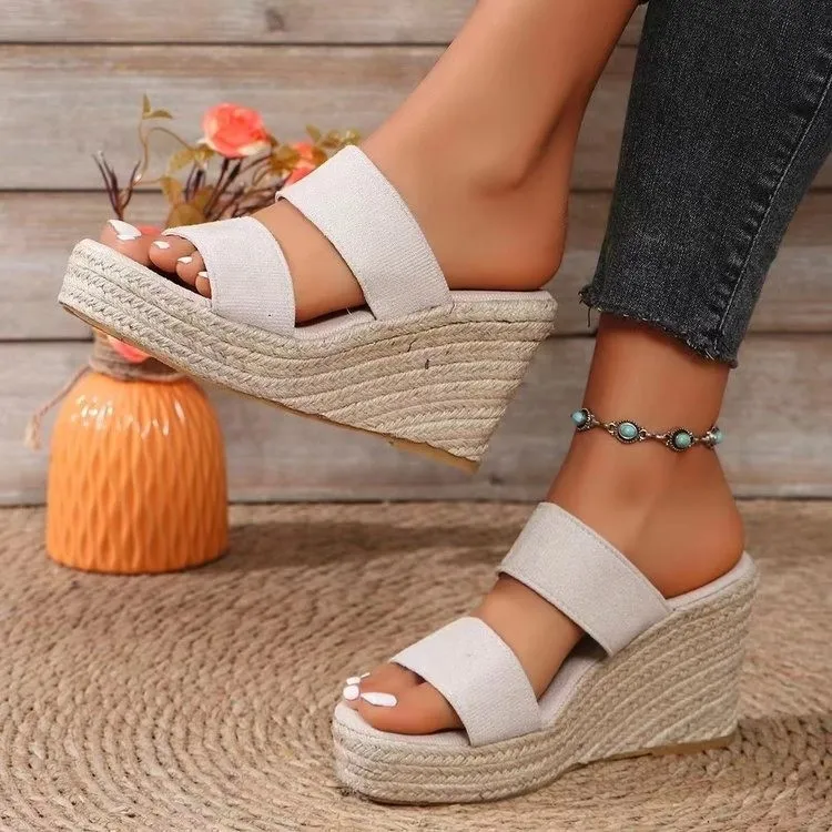 Women's Sandals Rope Bottom Wedge Slippers - Beige