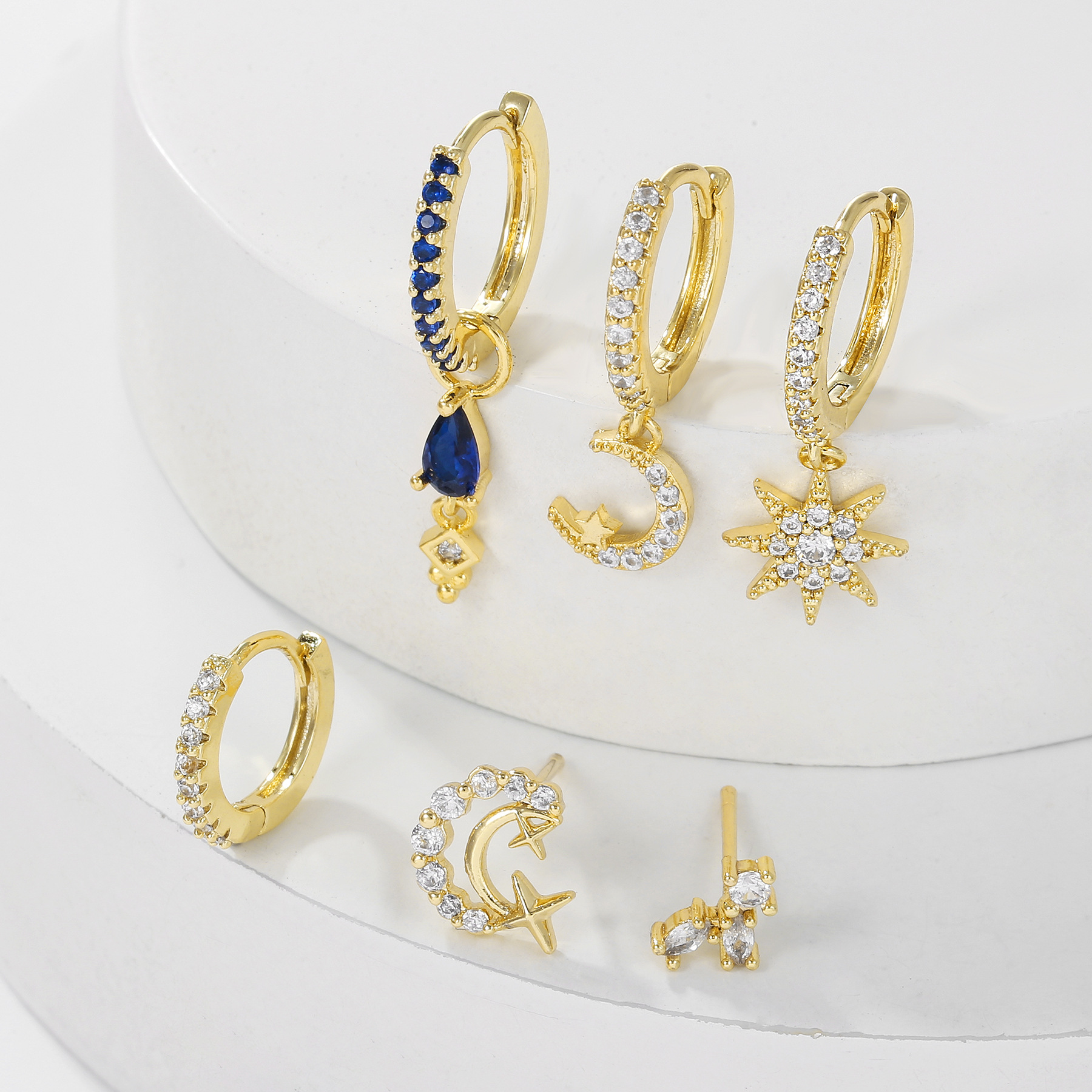 Awn Star Moon Asymmetric Full Diamond Ear Ring