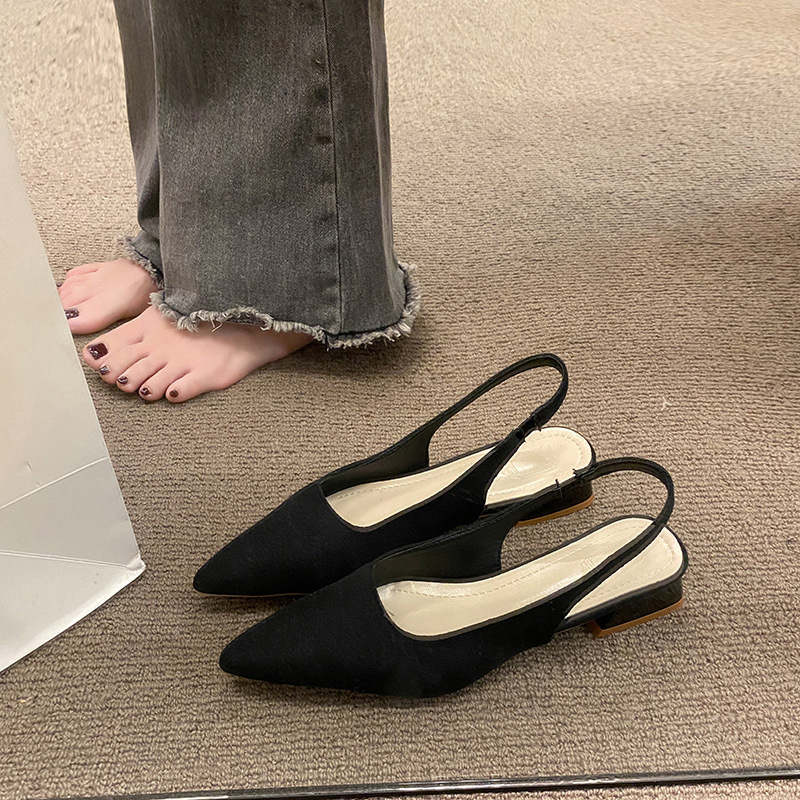 Pointed-Toe Chunky Heel Shoes, picture 6 of 6