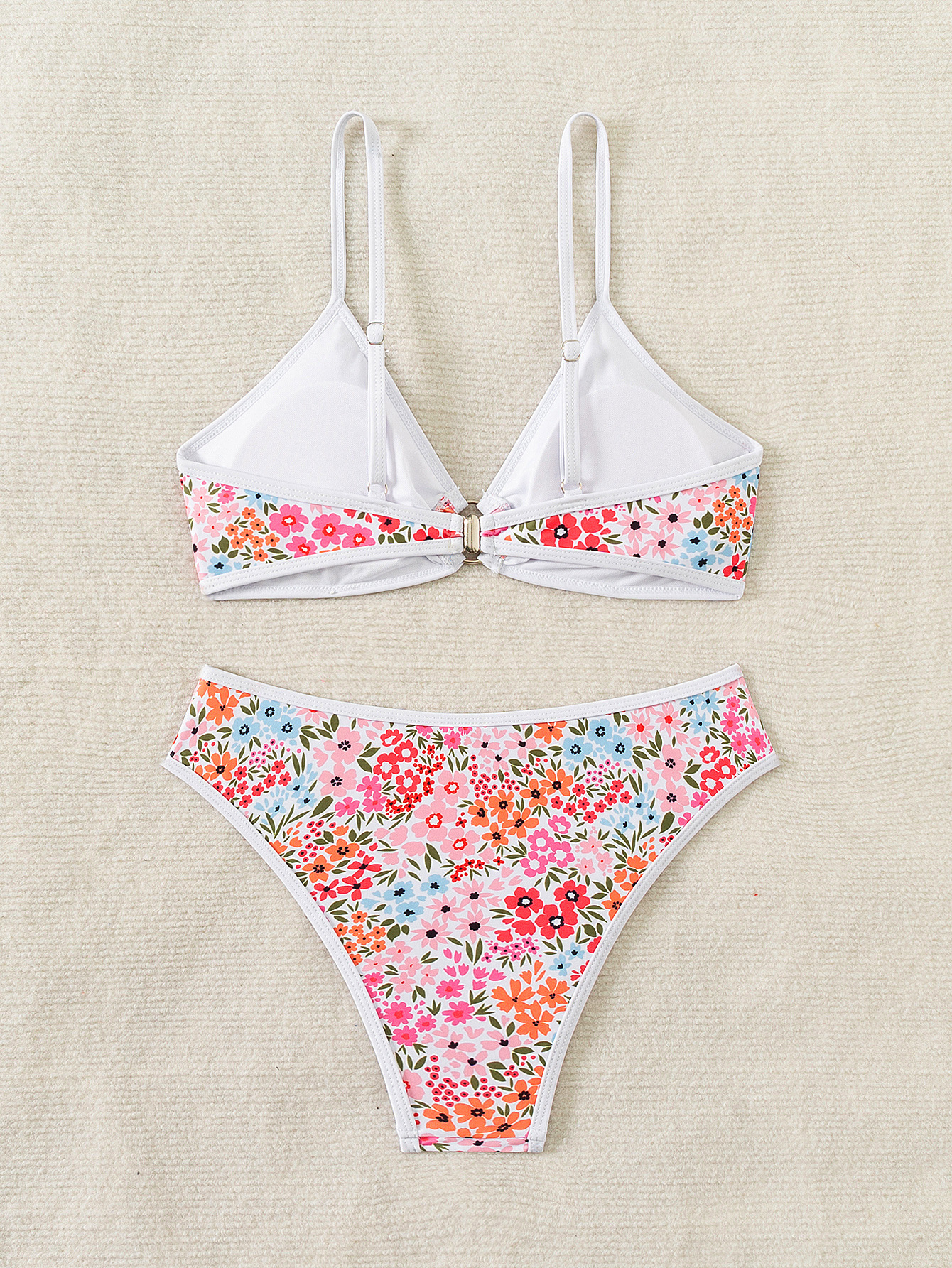 Buy Women's Clothing Online | Buy Trending Dresses for Women