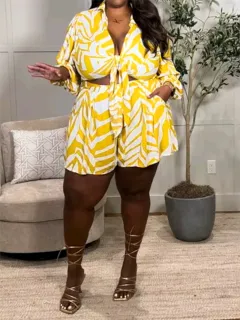 Sexy Print Plus Size Two-piece Vacation Set - Yellow - View 1