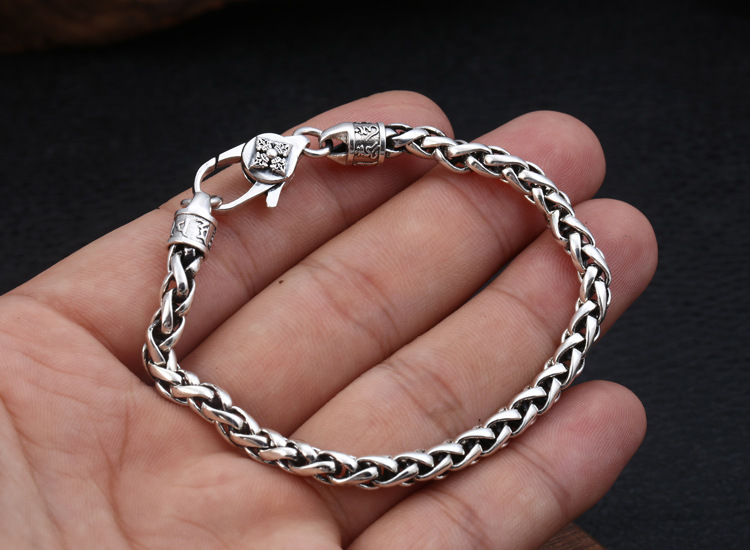 Title 6, Pulsera Shingen de seis caracteres de plata de ...