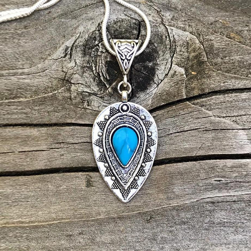 Vintage Carved Water Drop Pendant Bohemian Necklace Clothes Accessories