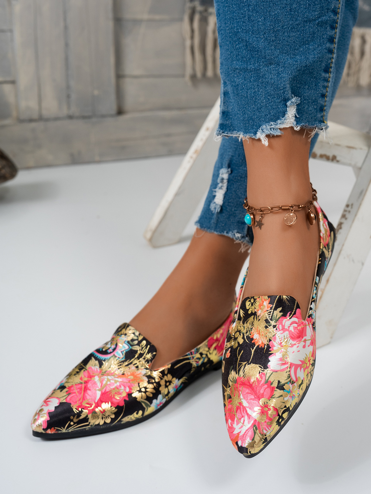 flat pointed toe women’s shoes