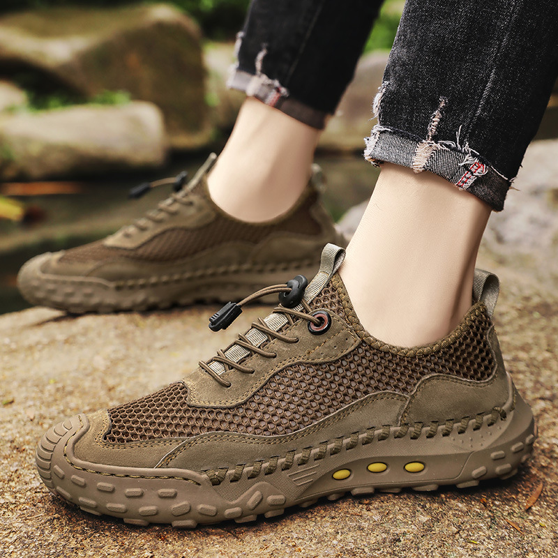 Men's Mesh Breathable Thin Athletic Shoes With An Elastic Band
