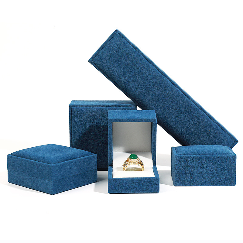Flip Flannel Ring Necklace Bracelet Jewelry Box - 6