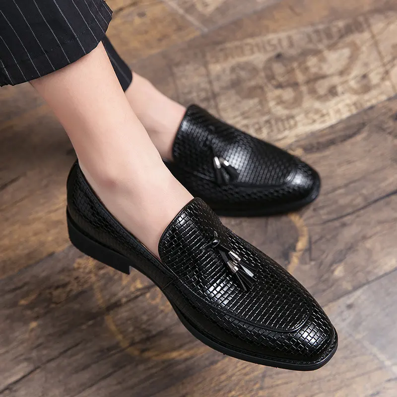 Pointed Men's Slip on Leather Shoes
