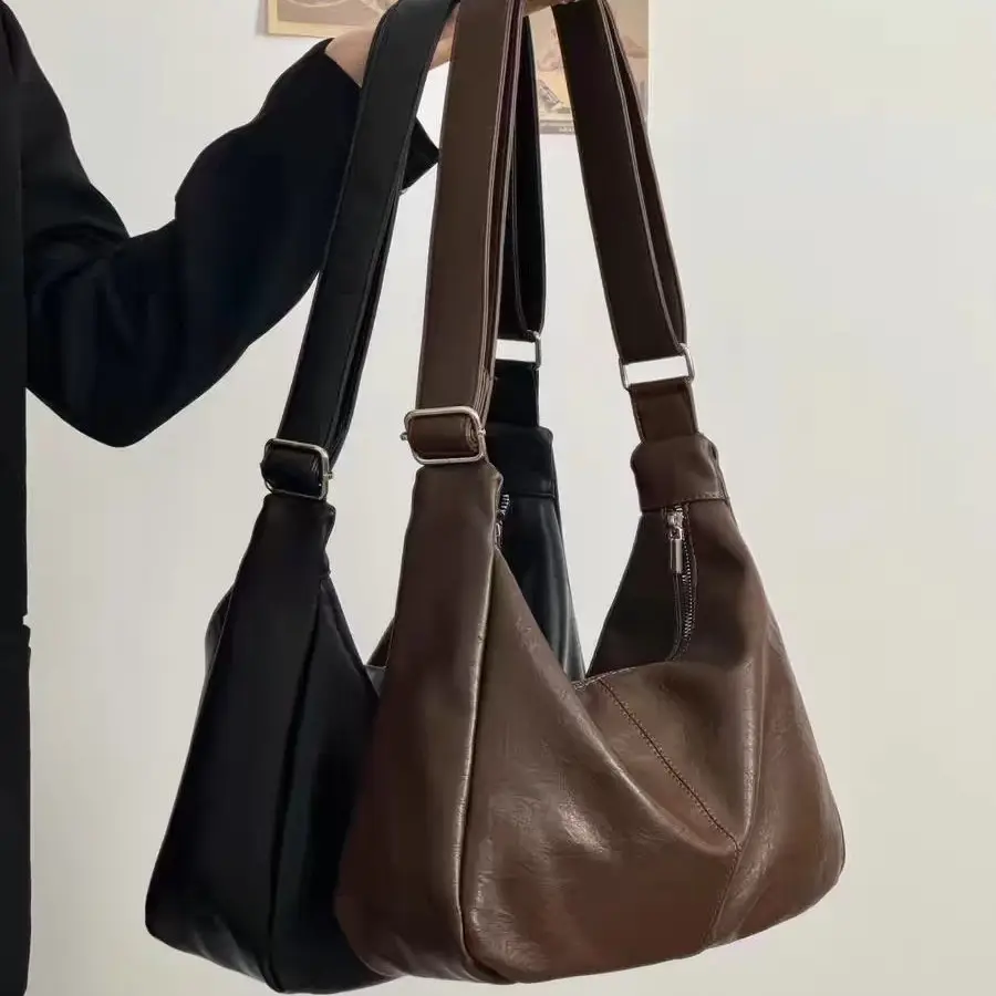 New Vintage-style Shoulder Bag