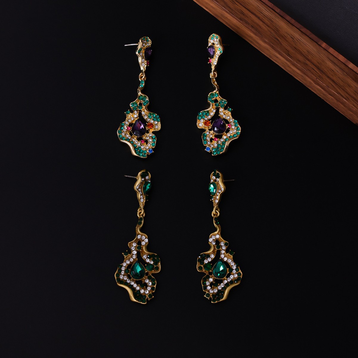 Vintage Middle-ancient Temperament Wild High-grade Earrings