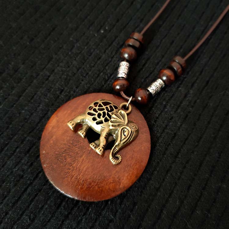 Vintage Cotton And Linen Wooden Alloy Leaves Long Necklace Women