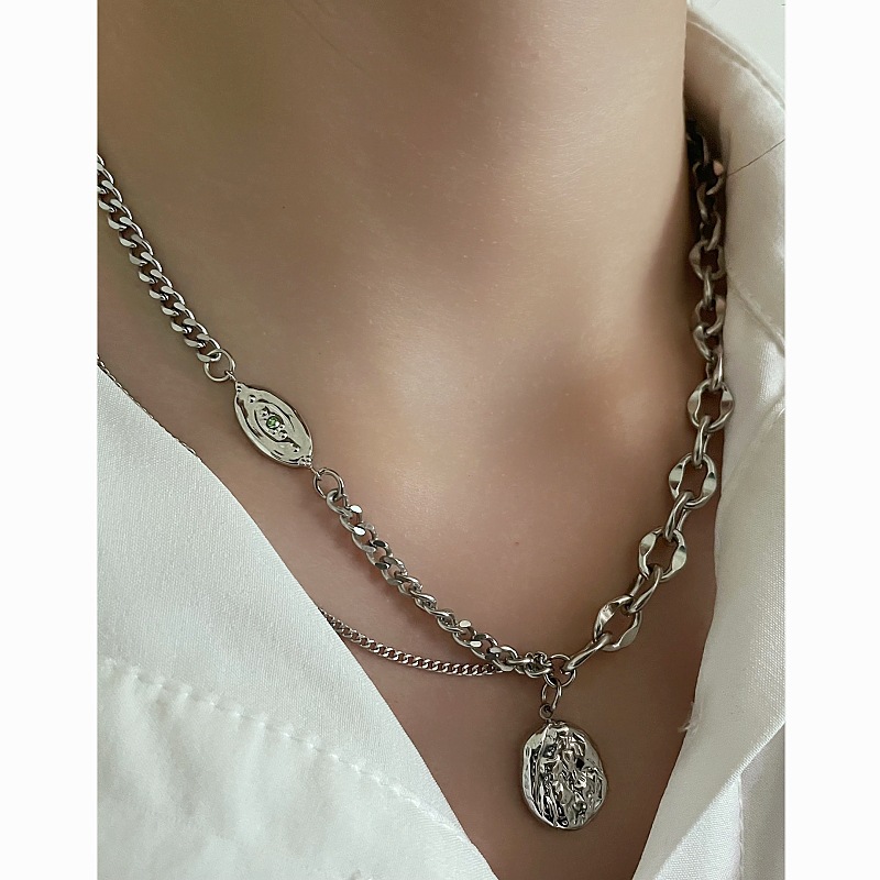Versatile Light Luxury Minority Double-layer Art Necklace