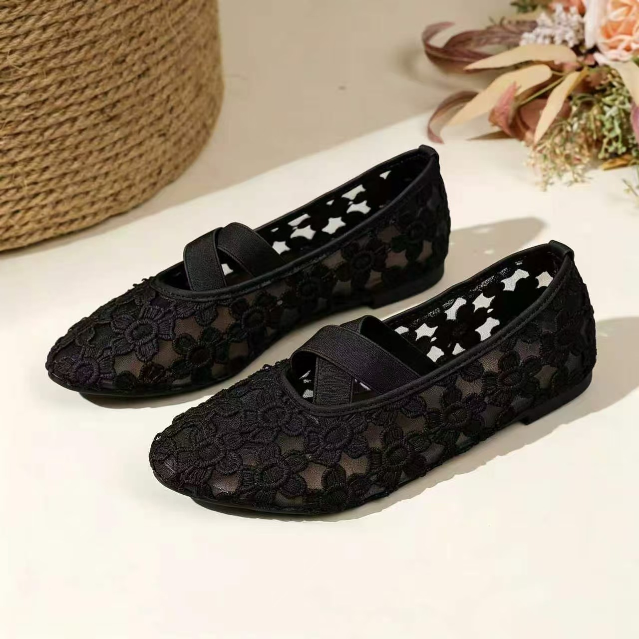 Mesh Lace-Up Flat Shoes, picture 2 of 7