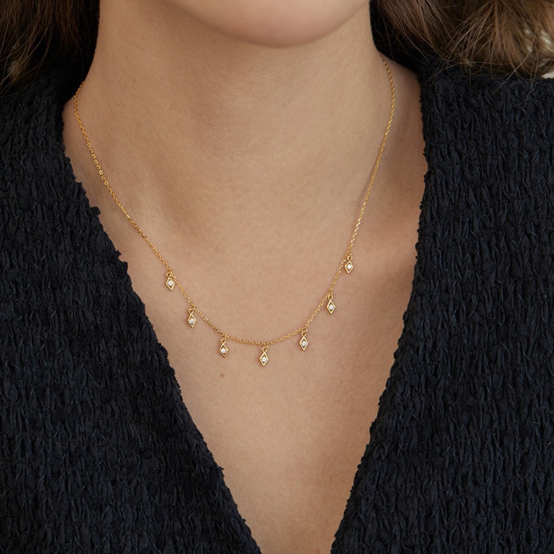 Babys-breath Pendant Clavicle Chain, Niche Design, Womens Necklace