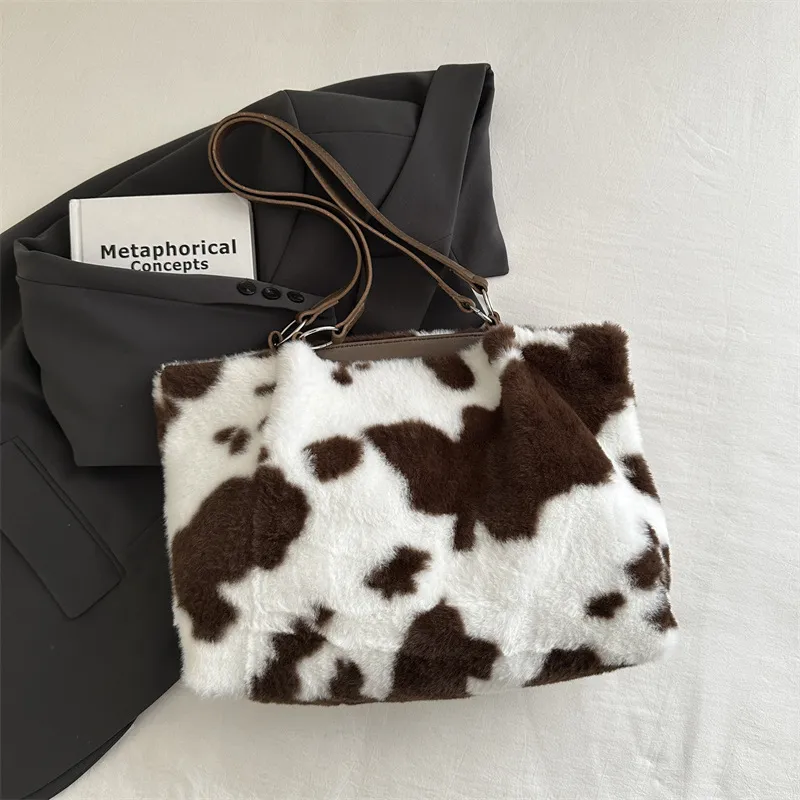 Large Capacity Fur Shoulder Tote Bag - Brown