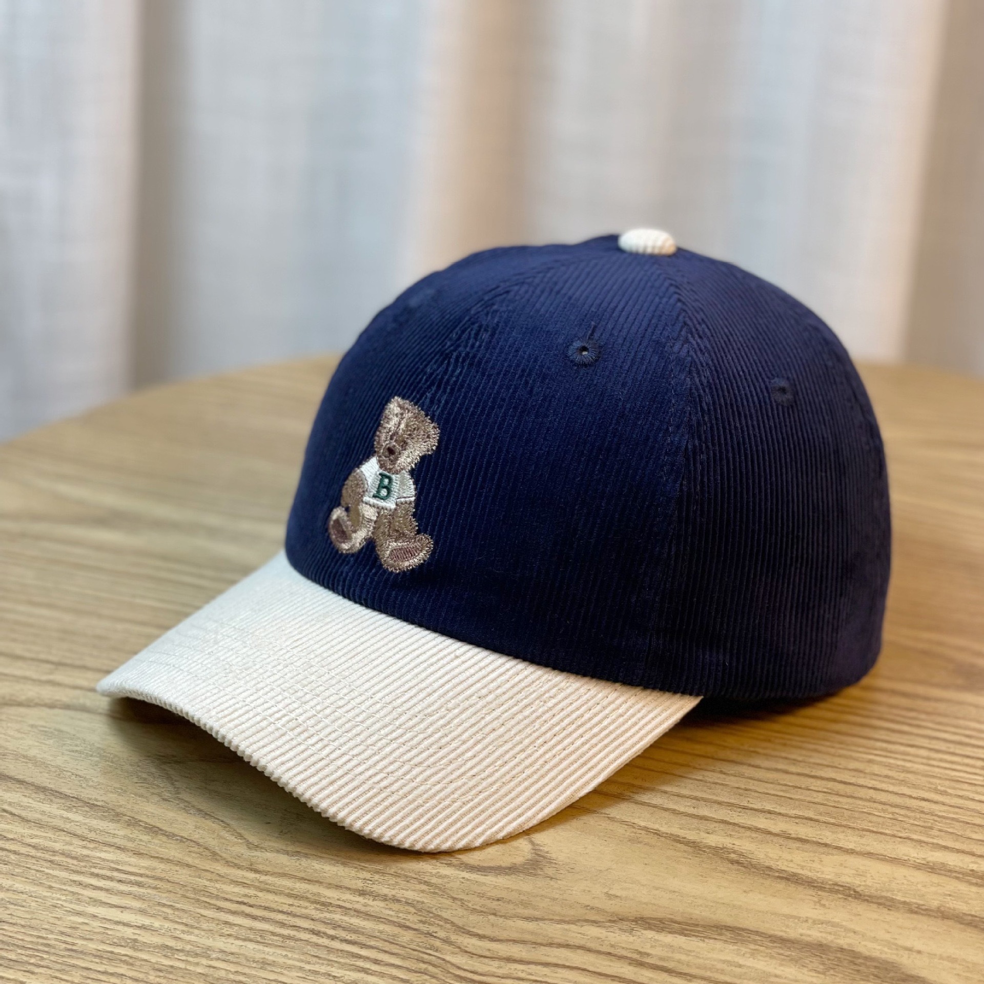 Color Matching Little Brown Bear Corduroy Peaked Cap