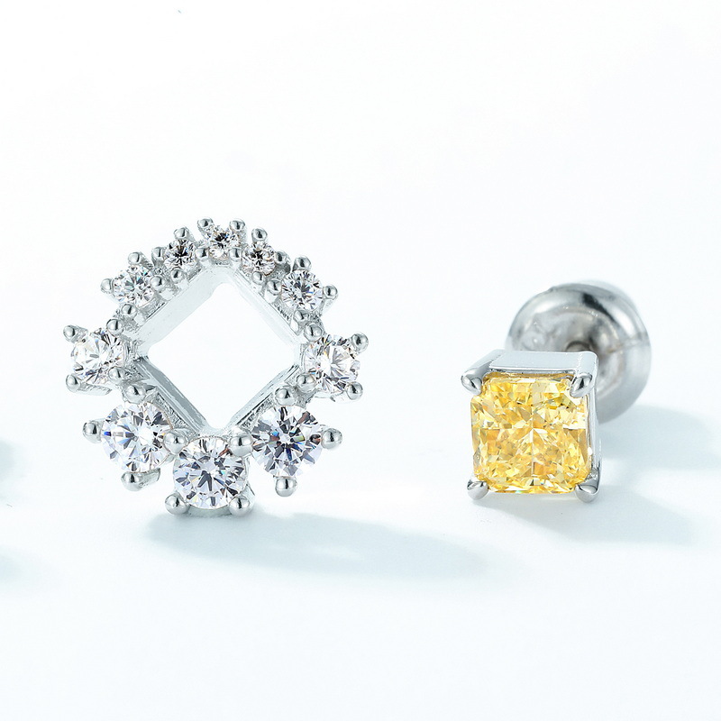 S925 Silver Ice Flower Cut High Carbon Rhinestone Ear Studs Female - 2