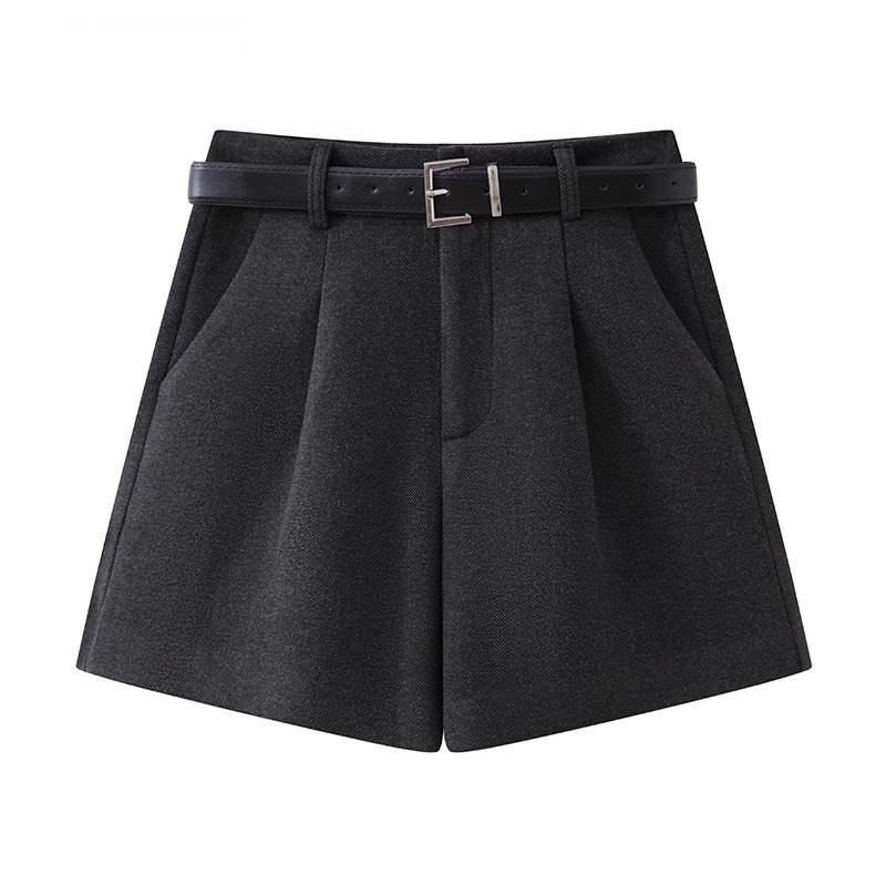 Fashionable Woolen Suit Shorts For Women 15 c6b561a7 f5a3 43ac 9700 7d3fc4c44f35
