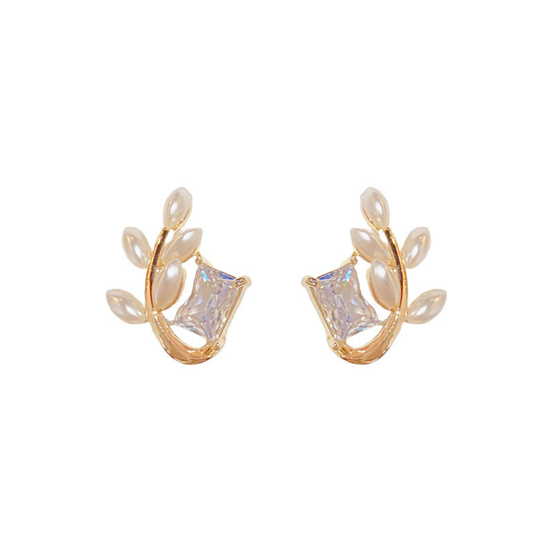 Zircon Pearl Leaf-shapepd Stud Earrings Graceful And Fashionable Earrings