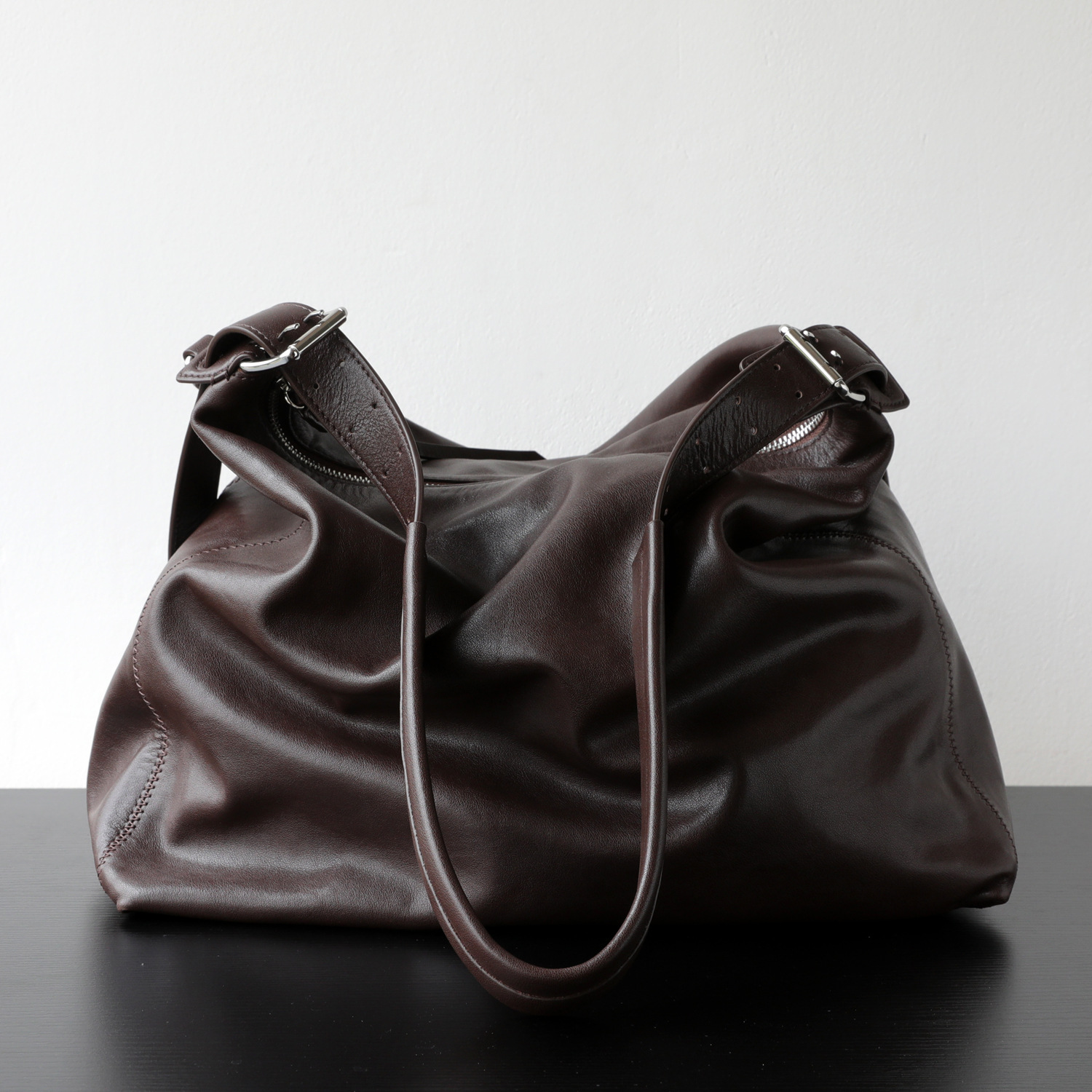 Large-capacity Shoulder Vintage Versatile Relaxed-style Crossbody Bag