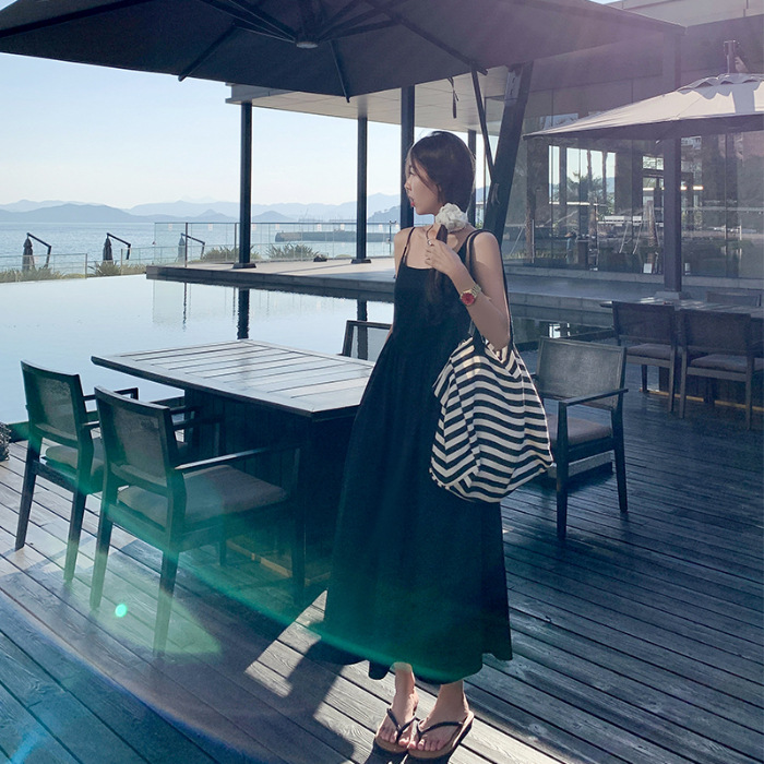 Korean Gentle Waist Trimming Spaghetti Straps Vacation Style Sweet Slimming Dress Black - Shop at LoveMi