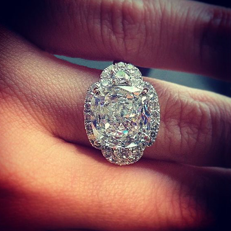 Fashion Women's Stylish And Personalized Ring