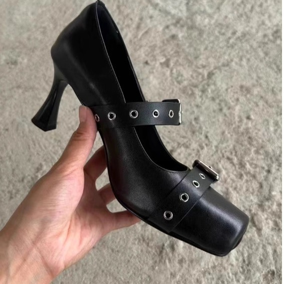 Cowhide Platform Heeled Shoes, picture 4 of 5