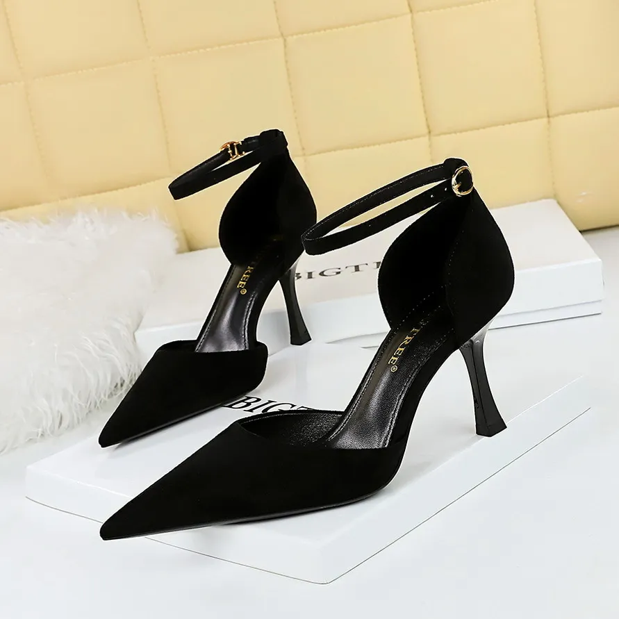 Simple Pedicure Slimming Suede Shallow Mouth Pointed-toe Hollowed Ankle-strap High Heel Women's Sandals - Black