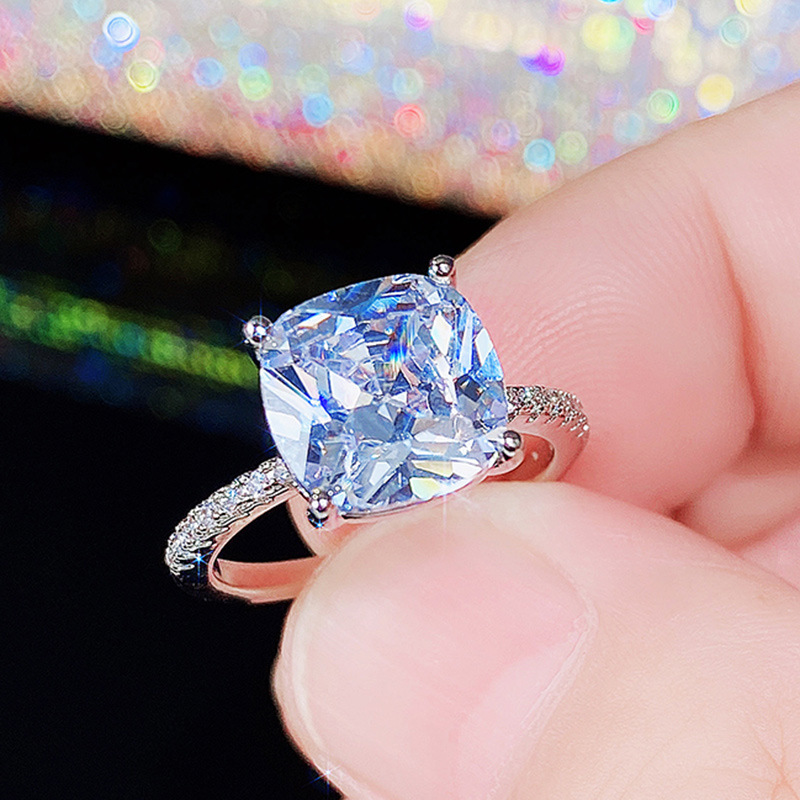 https://cf.cjdropshipping.com/quick/product/c78b14e3-67dd-47da-8df0-af9f2882bf29.jpg