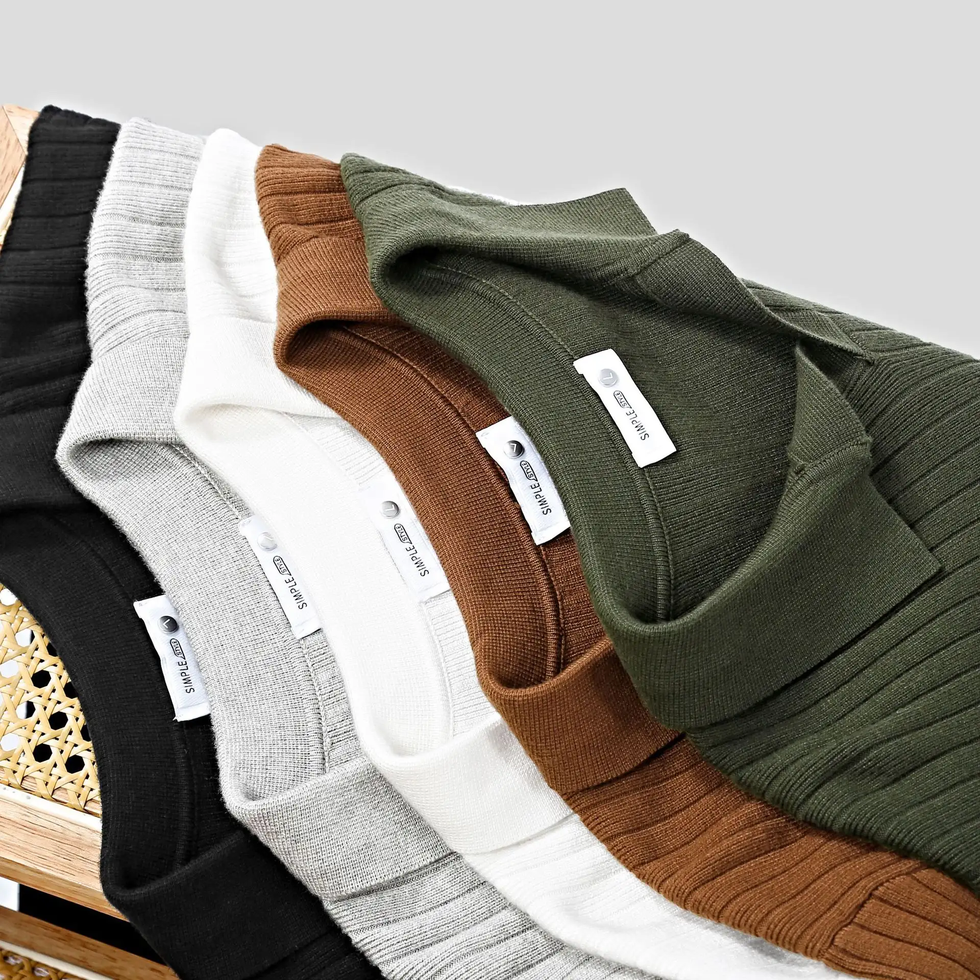 Men's Vertical V-neck Young Lapel Casual Sweater