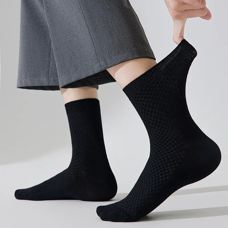 Mens Casual Soft And Breathable Mid-calf Socks