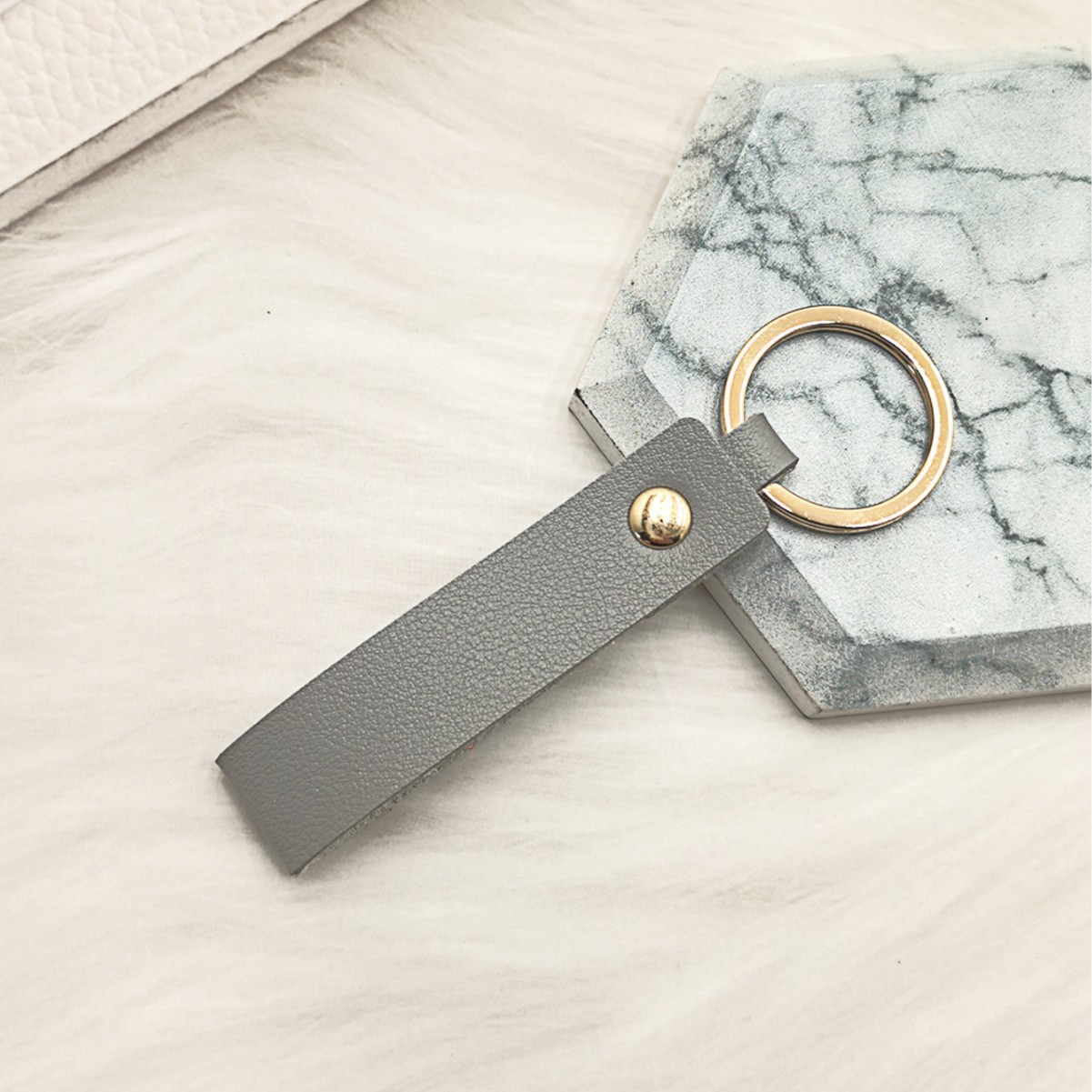 https://cf.cjdropshipping.com/quick/product/c7df1ba1-ce19-4daf-8999-72f93628f85f.jpg