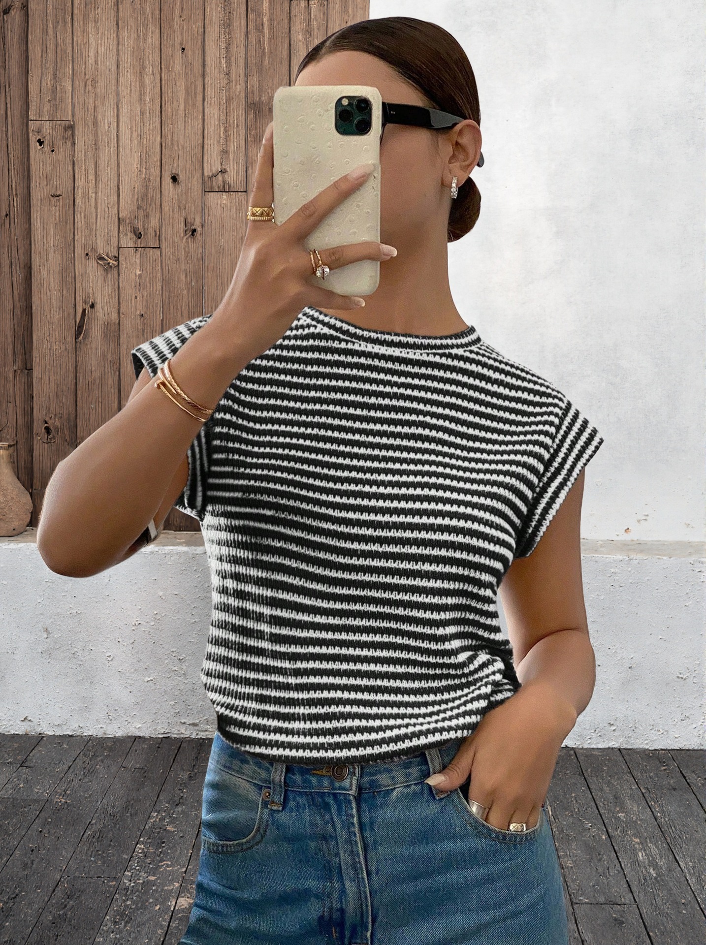 Womens Casual Crew-Neck Sleeveless Hollow-Out T-Shirt