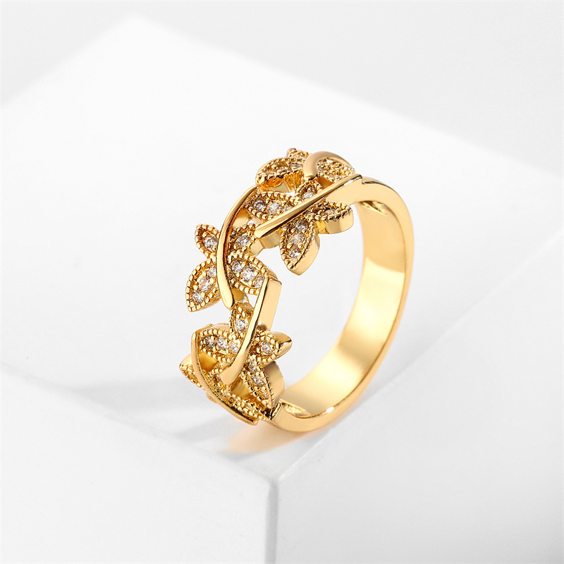 Butterfly Diamond Luxury Electroplated Gold Personalized And Small Fresh Female Temperament Ring