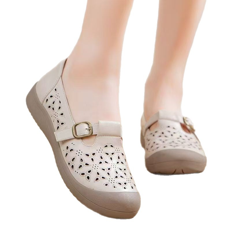 Women's Slip-On Flats, picture 2 of 3
