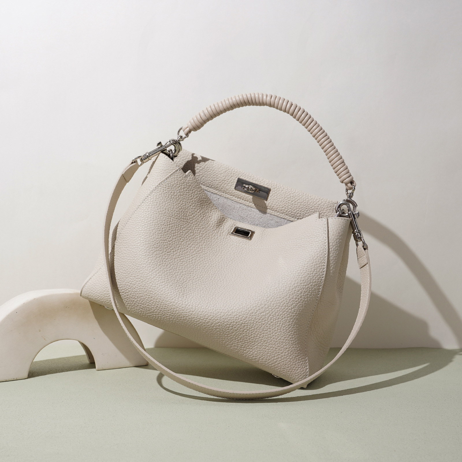 Motorcycle-style Fashion Large-capacity Crossbody Bag