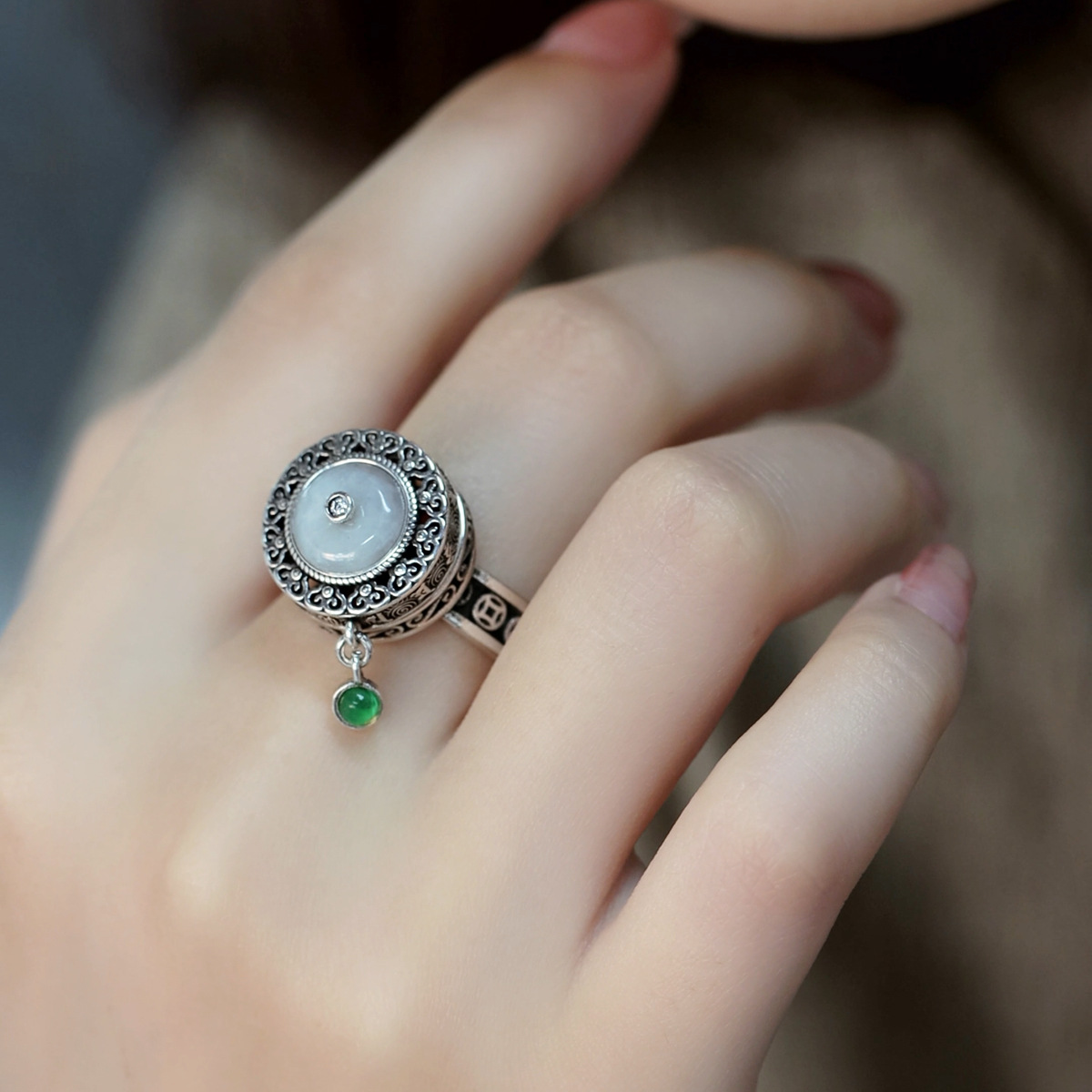 Womens Rotatable Vintage Copper Coin Peace Charm Ring